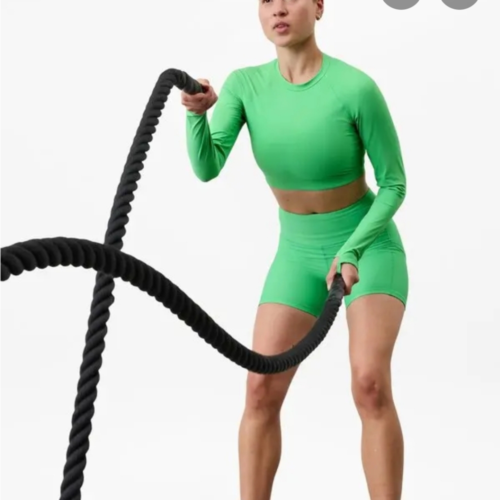 Athleta Cross Train Crop Top